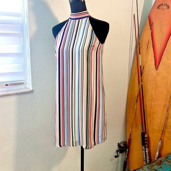 ⭐️Decree,Soft Slimming Vertical Striped Dress, Adorable!Double-Button Closure, S - Picture 3 of 12